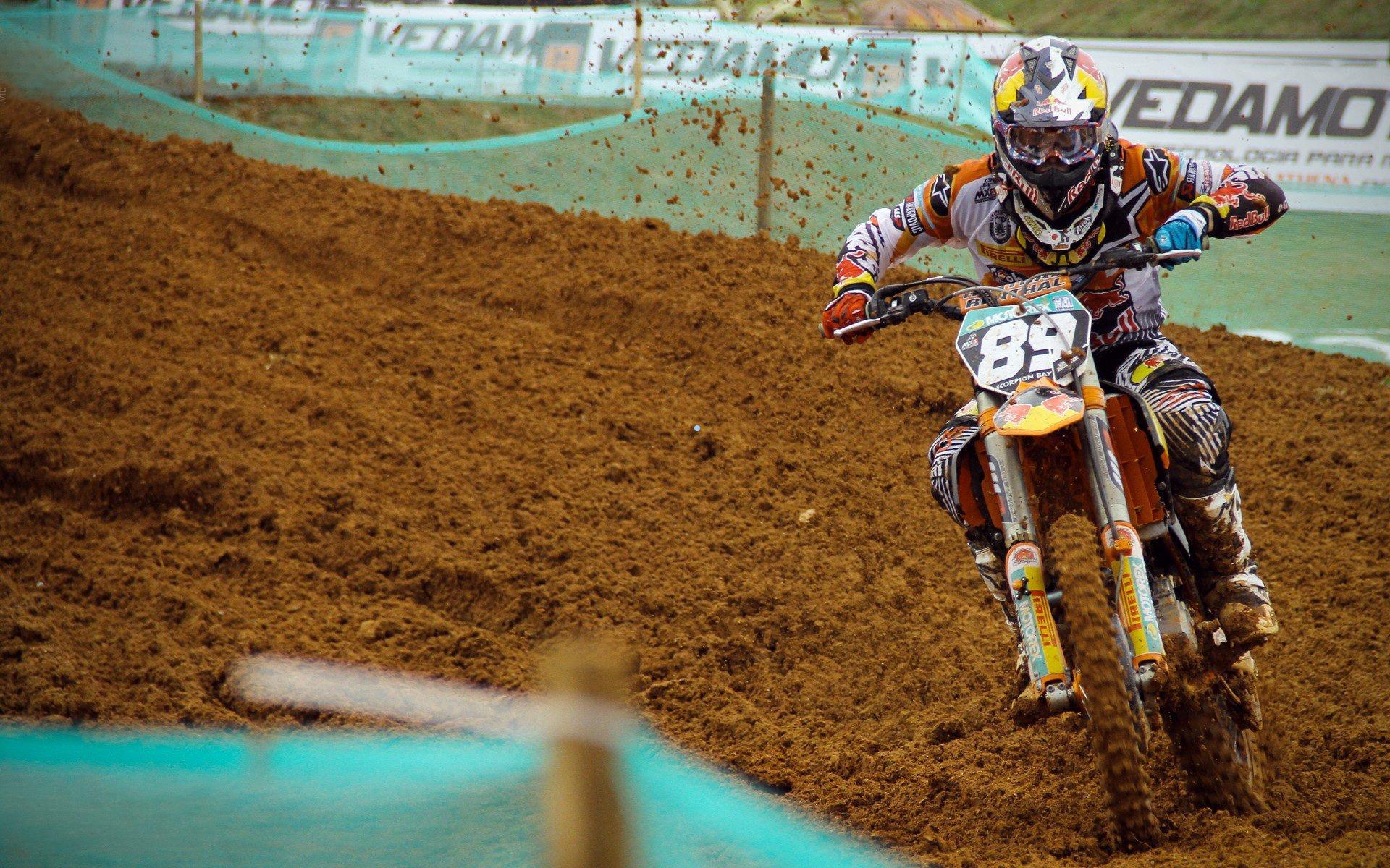 卡温顿再掀风云!公开叫阵马达、加姆罗特与沙夫卡特,UFC次中量级暗流汹涌