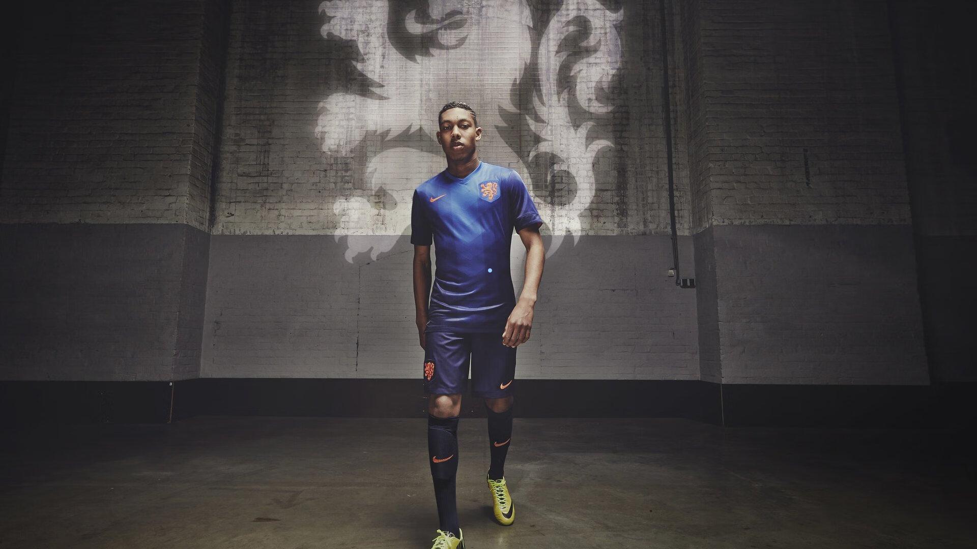 斯奈德主教练坦言，特雷·杨重返老鹰阵容需耐心与过程